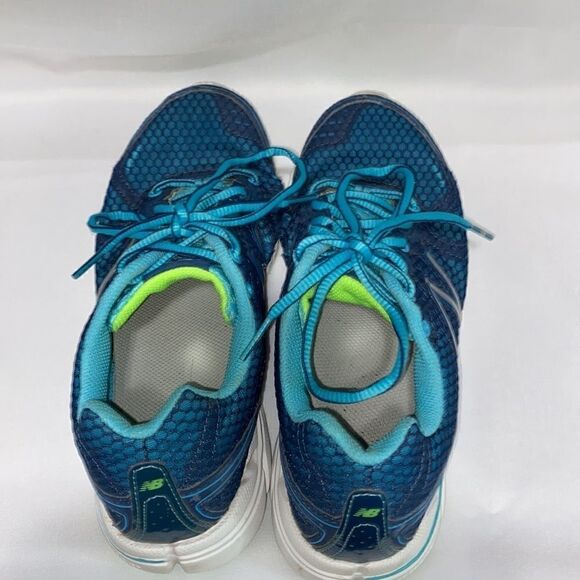 Women’s New Balance 590v2 - Picture 3 of 8